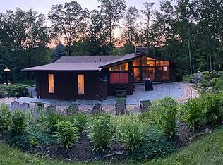 19 Great Meadow Rd, Redding, CT 06896