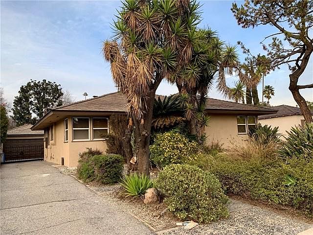 1st image of 2275 Longden Dr