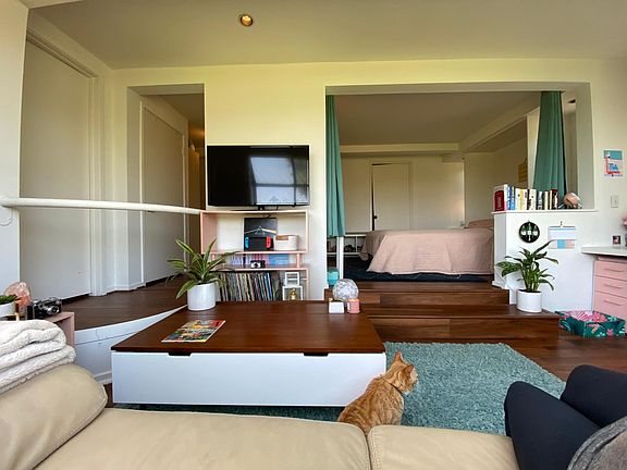 5th image of 447A Molino Ave