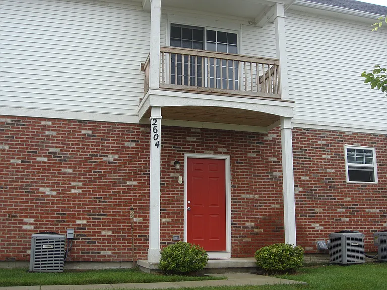 2604 Riversedge Dr — Photo 25