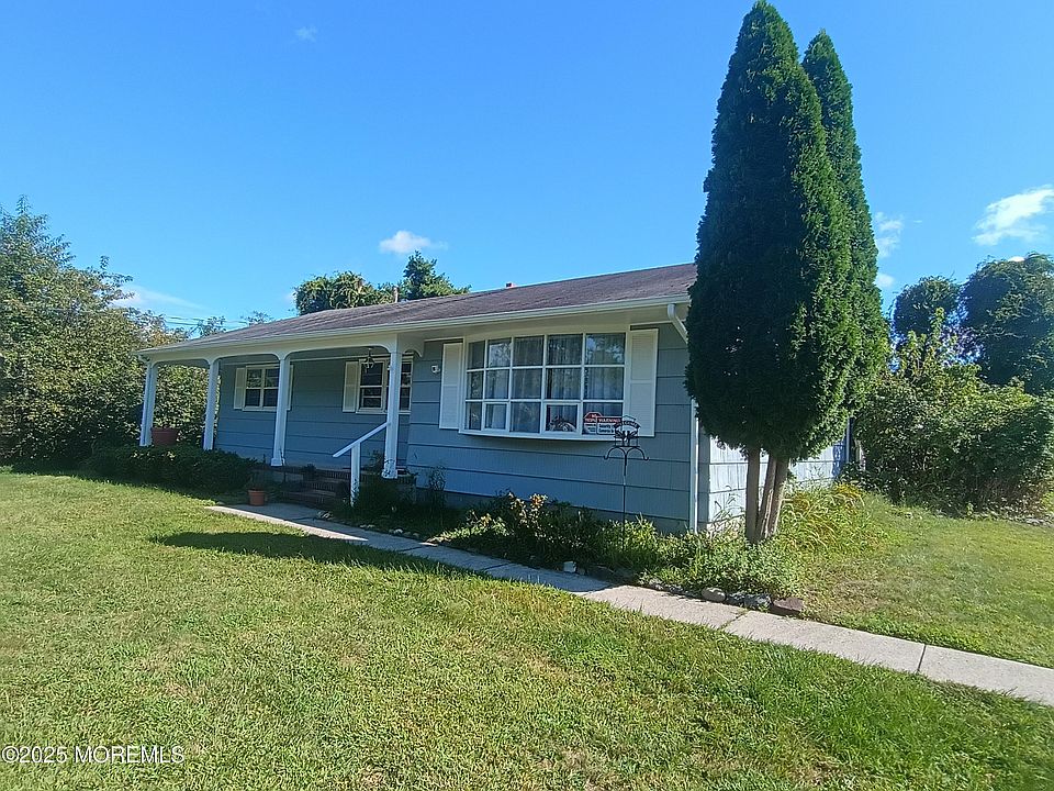 2nd image of 264 Victory Rd
