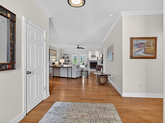 4th image of 2440 N Stonelake Cir #37