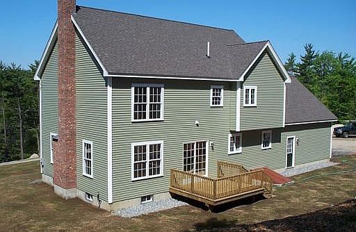 Back of Home w/ Deck