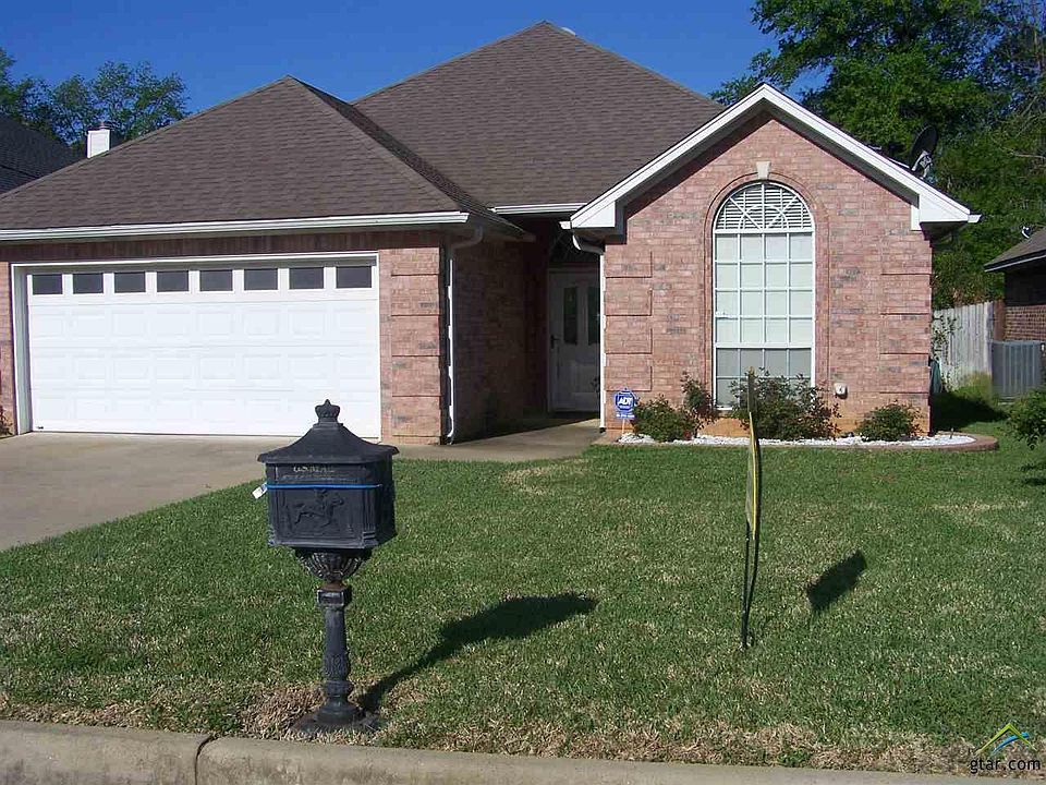 1st image of 3433 Bienville Dr