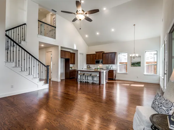8133 Meadow Valley Dr, McKinney, TX 75071