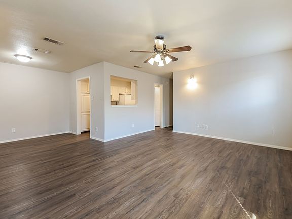 4th image of 417-421 Gardenview St #417