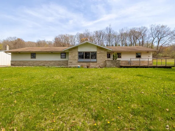 1190 Shamrock COURT, Hartford, WI 53027