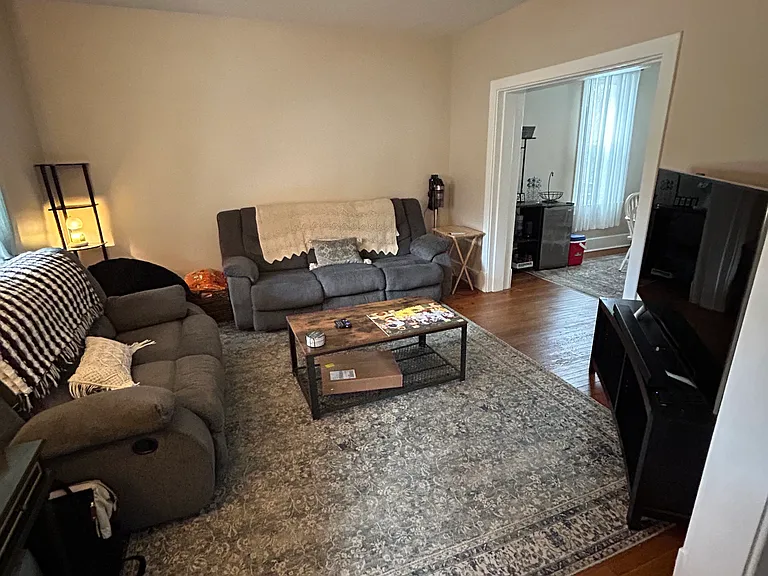 1116 Montana Ave — Photo 9
