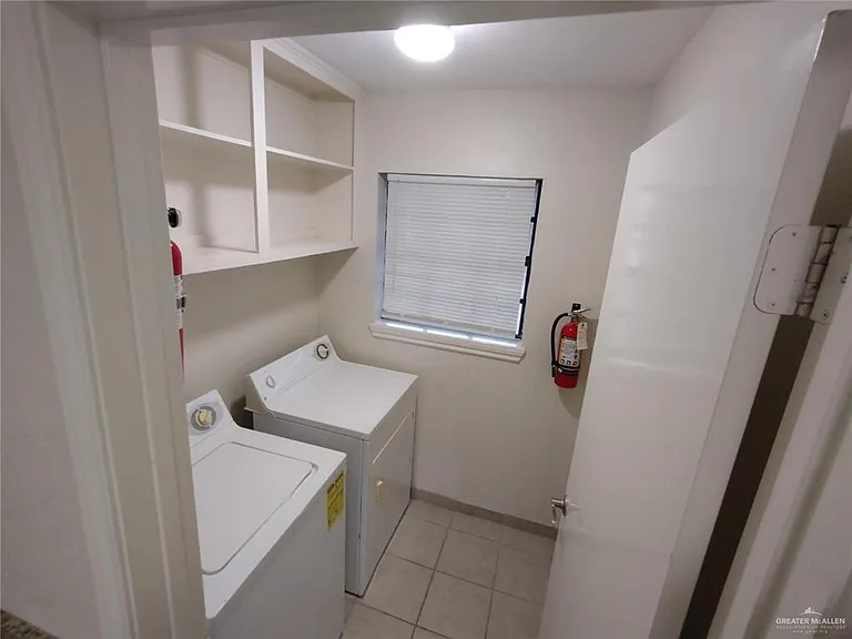 416 E Tulip Ave #6 — Photo 12
