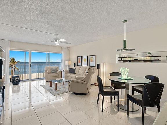 3rd image of 25840 Hickory BLVD #201