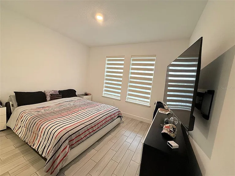 16318 Honey Harvest St — Photo 7
