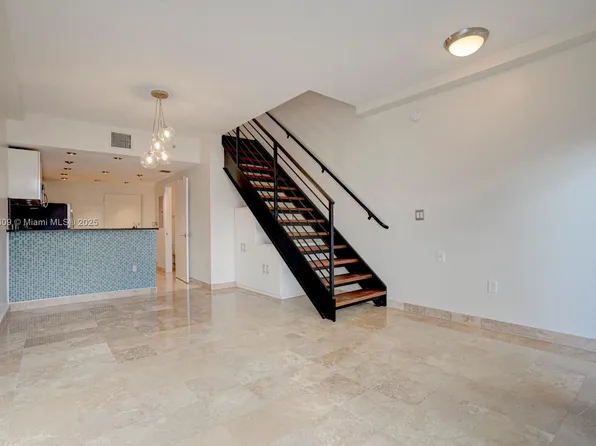 3339 Virginia St APT 340, Miami, FL 33133