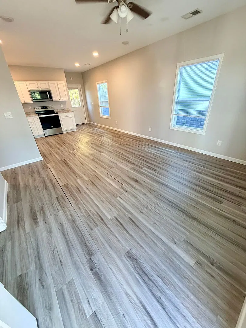 3 bed, 1.0 bath, 1100 sqft, $1,399 — Photo 3