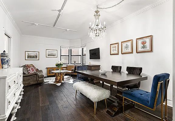 4th image of 145 E 15th St APT 12N