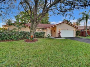 1222 NW 83rd Ave, Coral Springs, FL 33071