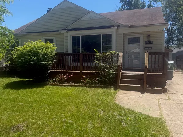 29625 Rosslyn Ave, Garden City, MI 48135