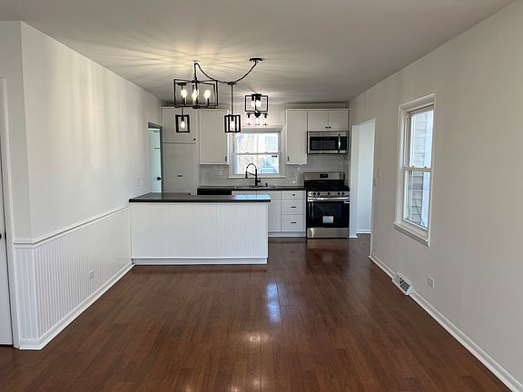 3rd image of 3622 178th St