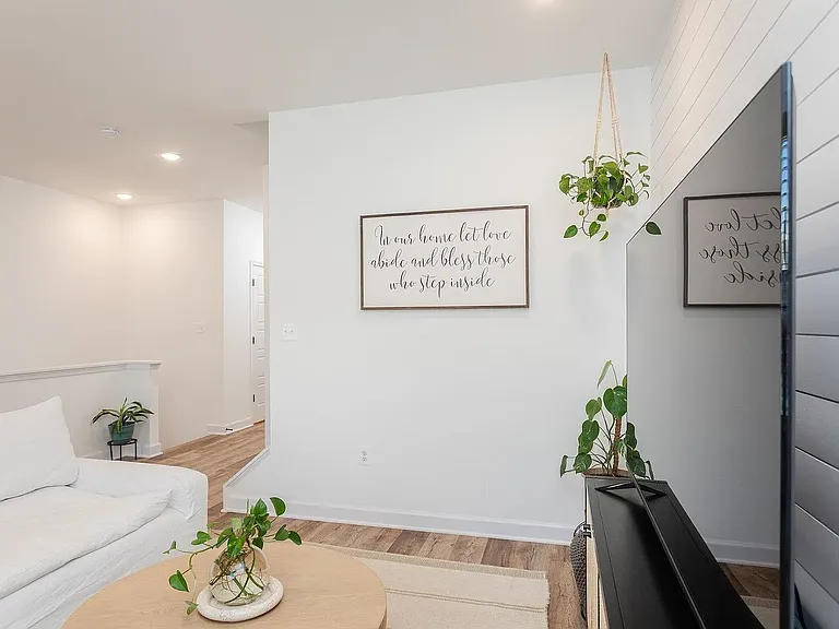 1360 Palomino Trl — Photo 12