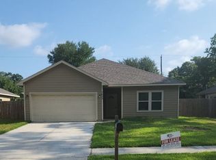 7633 Tully St, Houston, TX 77016