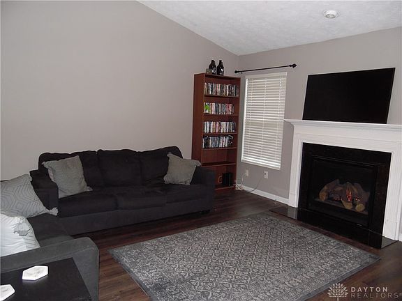 3rd image of 6772 Stovali Dr