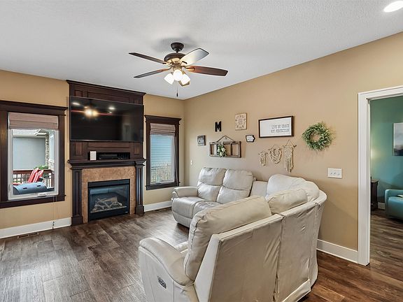 4th image of 1301 S 13th St