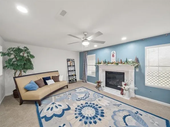 4323 S Megan Ct APT 5, Independence, MO 64055