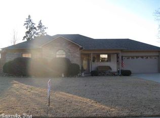 23 Cedarwood Dr, Cabot, AR 72023
