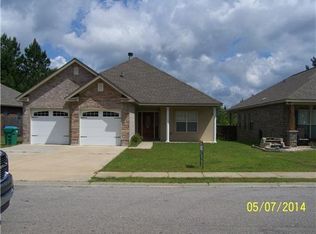 17121 Palm Ridge Dr, Biloxi, MS 39566