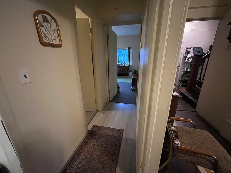 450 Dallas St #A — Photo 11