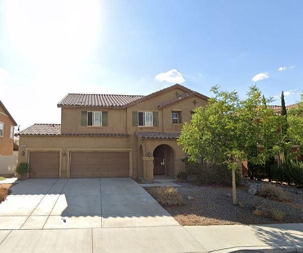 1st image of 15834 Iron Canyon Ln
