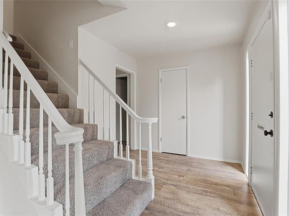 5th image of 3000 Kerry Ln