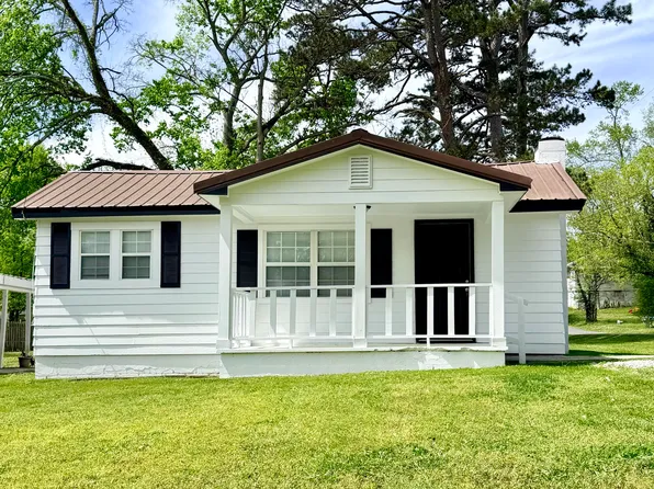 97 Barker St, Rossville, GA 30741