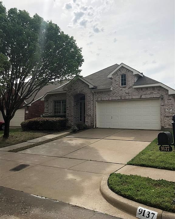 1st image of 9137 Chardin Park Dr