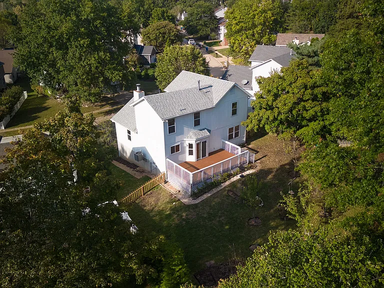 2528 Shiva Ct — Photo 43