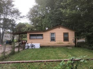 110 John St, Collinsville, IL 62234