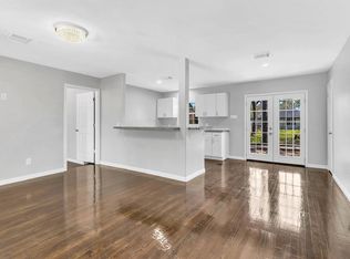 10442 Castleton St, Houston, TX 77016