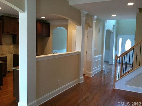 2nd image of 3006 Feathers Dr #74