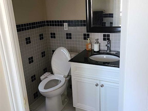 4th image of 7196 Gagliano Dr