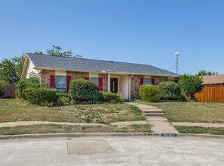 7502 Ashcrest Ln, Dallas, TX 75249