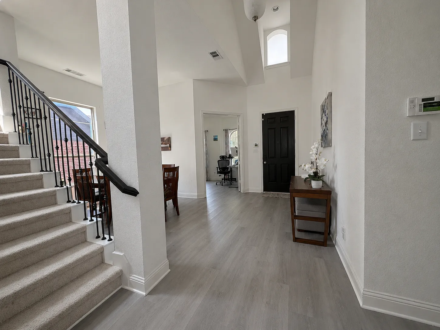 4 bed, 2985 sqft, $3,250 — Photo 3