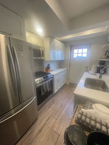 19 Wallingford Rd #B Photo 1 19 Wallingford Rd #B Photo 1