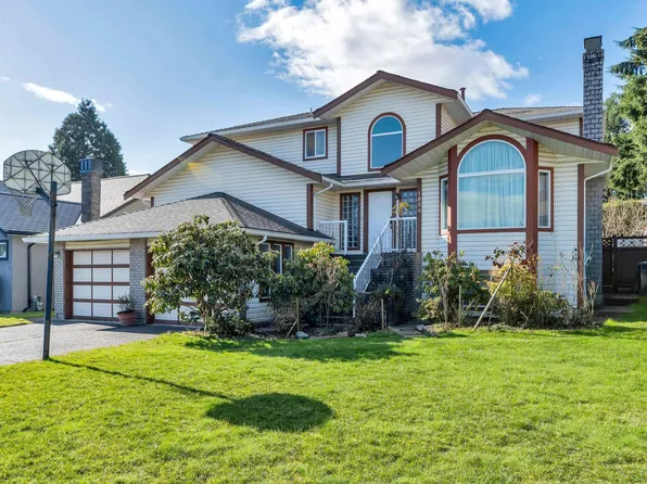 1859 Walnut Cres, Coquitlam, BC V3J 7S9