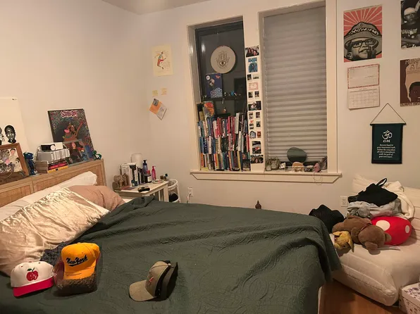 1101 Clarkson Avenue image 6 of 10