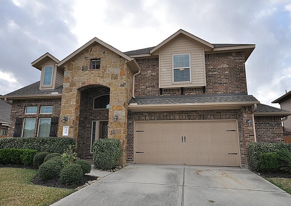 1st image of 943 Napoli Ct