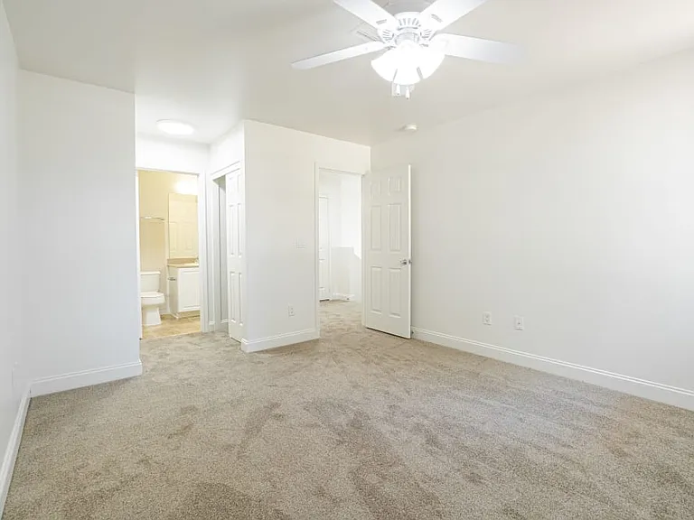 8303 Maumee Rd — Photo 4