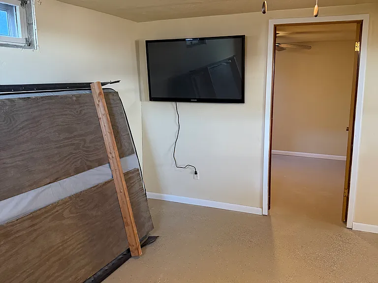 720 Harrison Ave — Photo 15