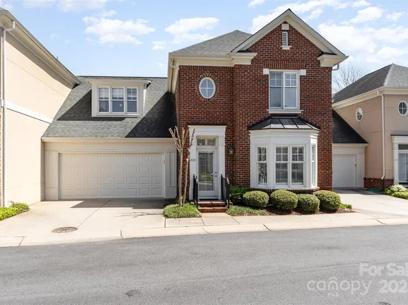 230 Sloane Square Way, Charlotte, NC 28211