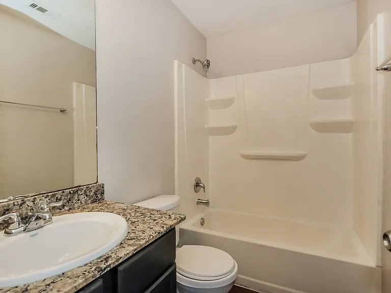 2802 Mesquite Ridge Dr — Photo 16