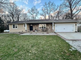 812 City Lake Rd, Hillsboro, IL 62049