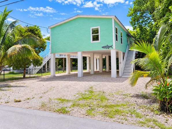 19590 Tequesta St, Sugarloaf Key, FL 33042